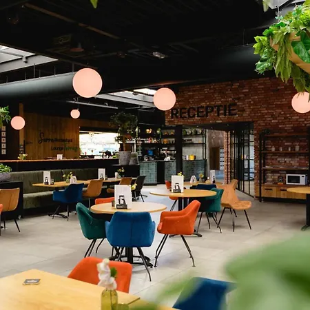 Chalet Luxe Met Ruime Veranda & Airco, Vlakbij Toverland