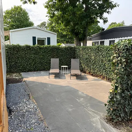 Luxe Op 5-sterren Camping, 4p, Ruime Veranda, 2 Fietsen Chalé Sevenum