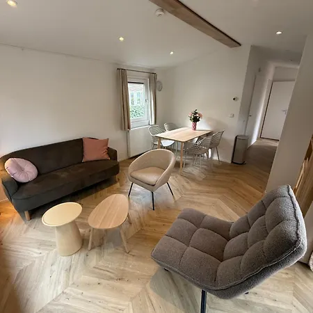 Luxe Op 5-sterren Met Comfortabel Ingerichte Veranda Sevenum
