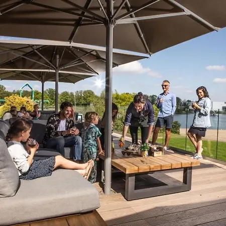 Chalet Luxe Met Ruime Veranda & Airco, Vlakbij Toverland *